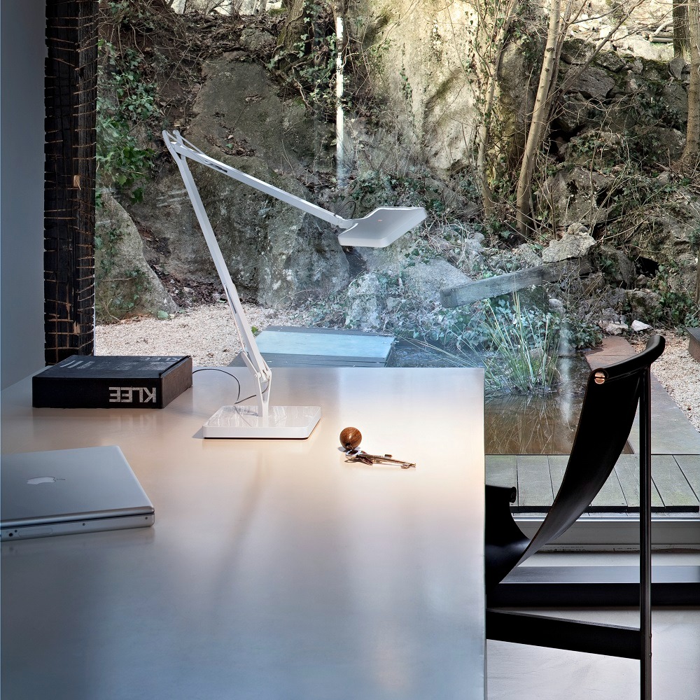 Flos Kelvin LED Table Lamp Green Mode in White