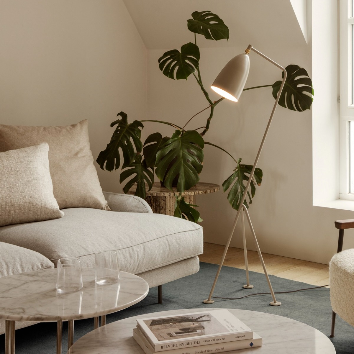 Gubi Grashoppa Floor Lamp