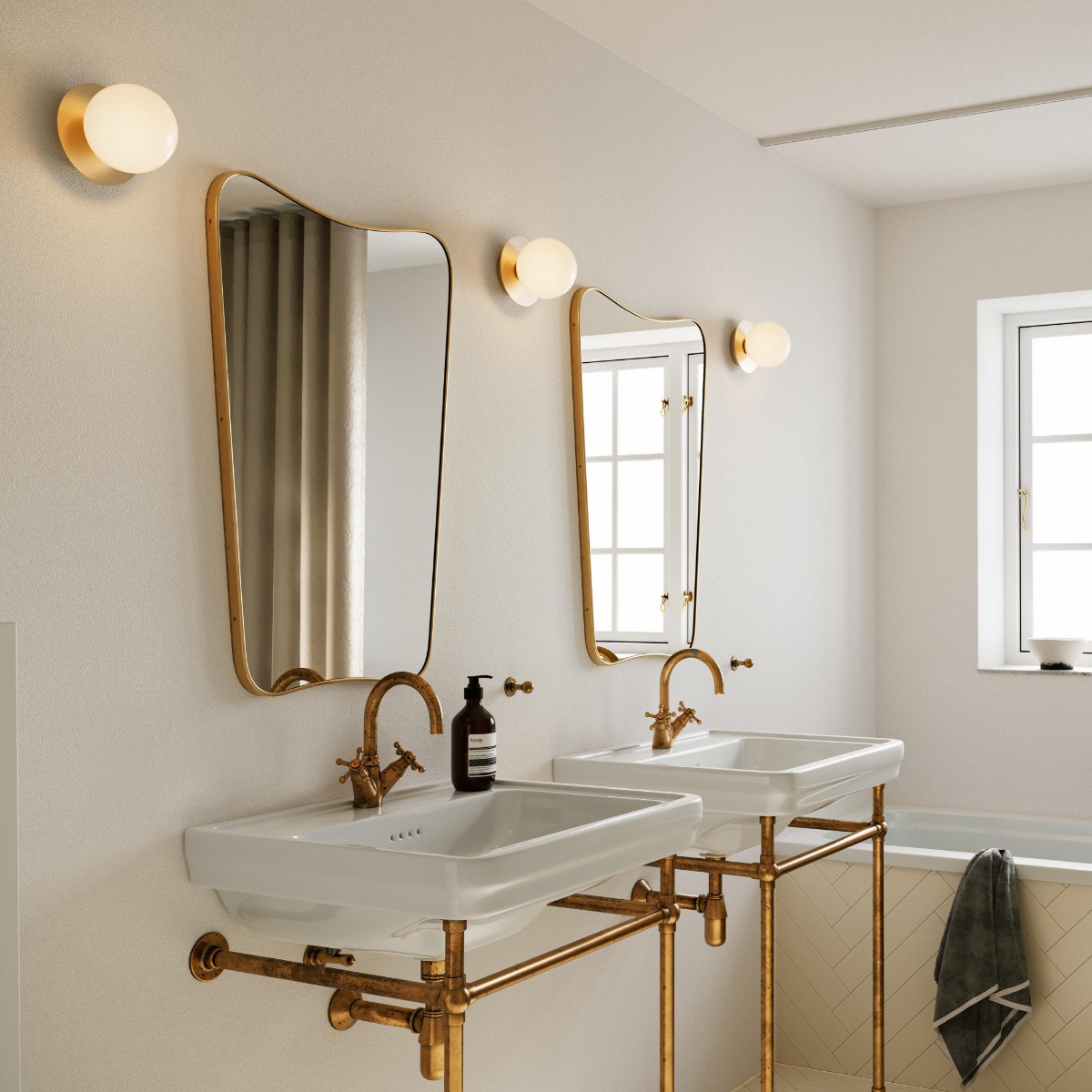 Nuura Liila 1 Wall Light