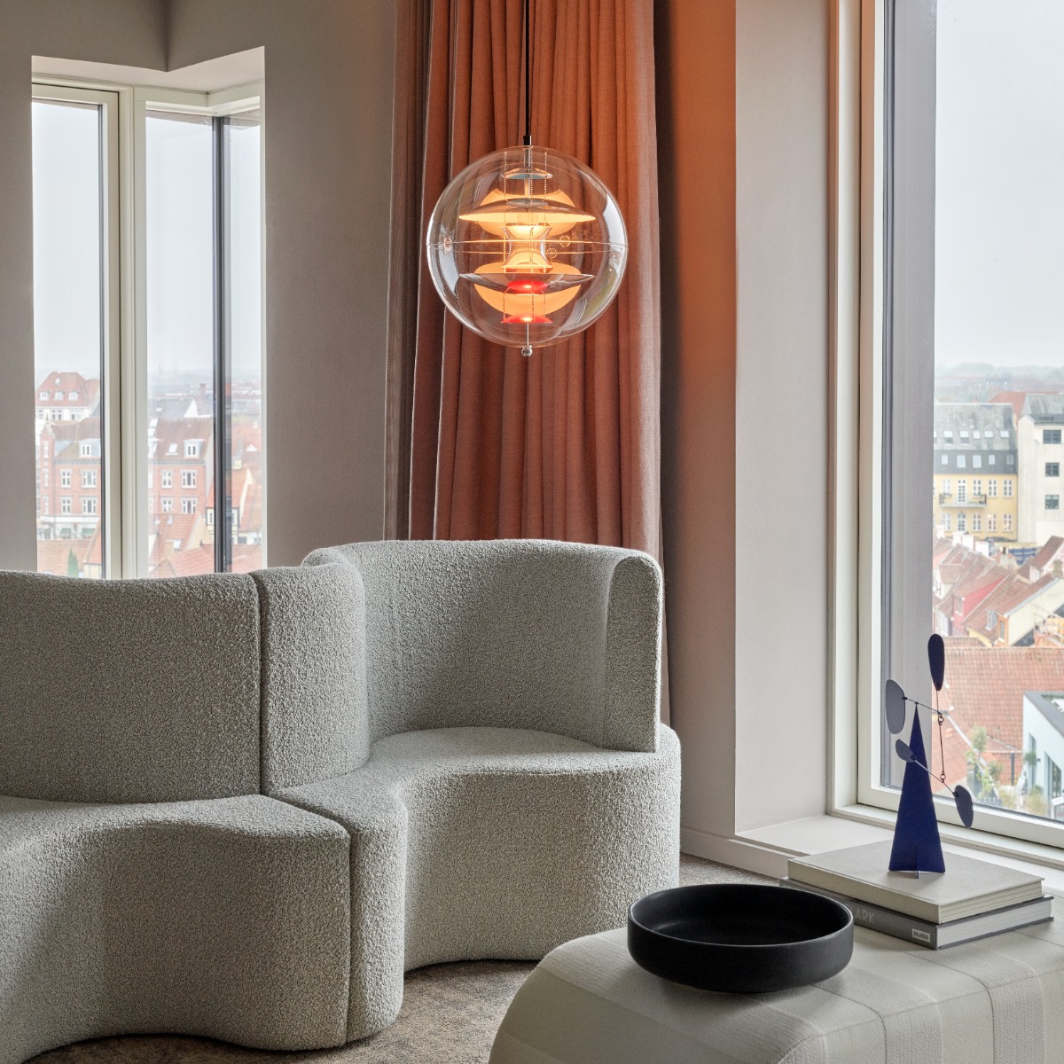Verpan VP Globe Pendant