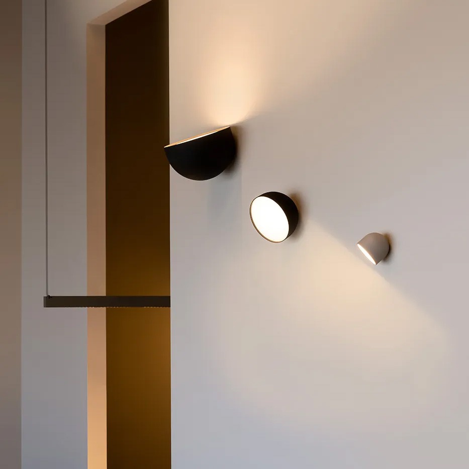 Vibia Plusminus Solo LED Ceiling / Wall Spotlight