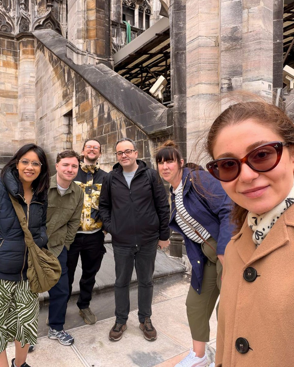 Artemide Tour Display Group
