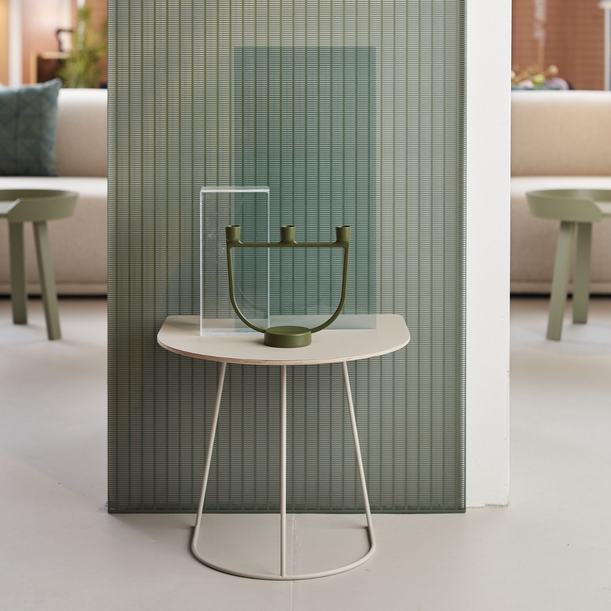 Muuto Airy Coffee Table - Half