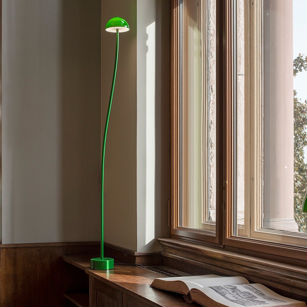 Zero Curve LED Floor Lamp Zero Curve LED Floor Lamp