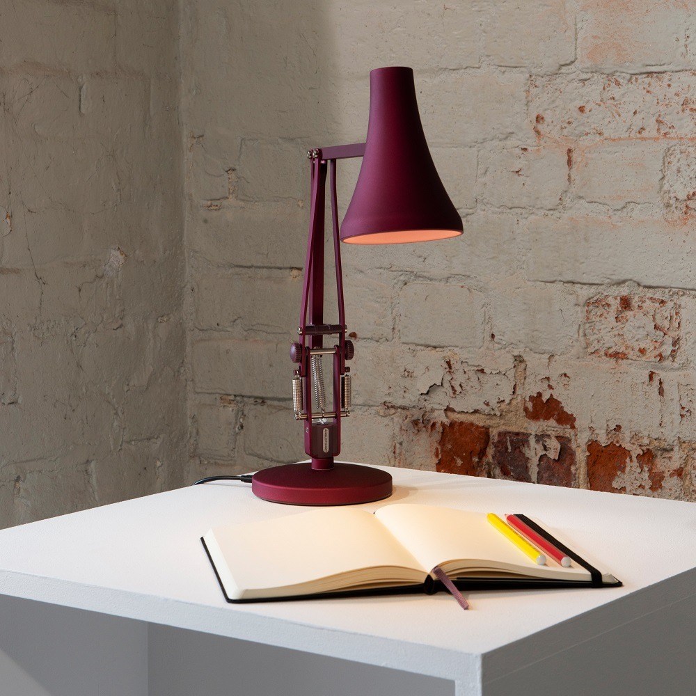 Anglepoise Type 90 Mini Mini LED Table Lamp in Berry Red