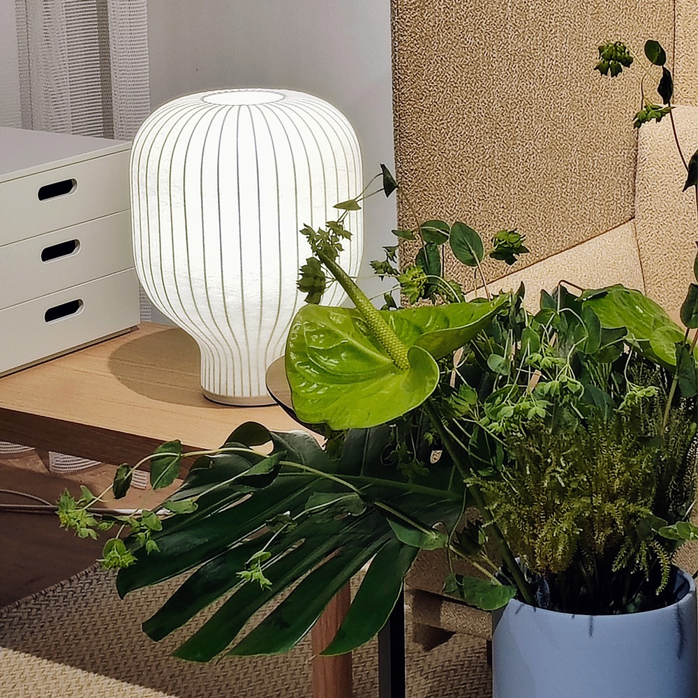 Muuto Strand Table Lamp