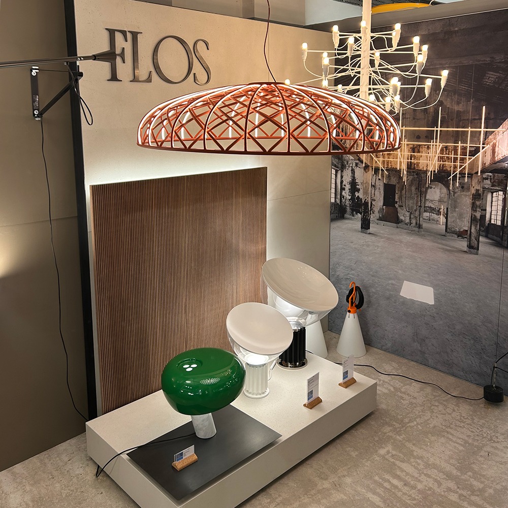Flos Display