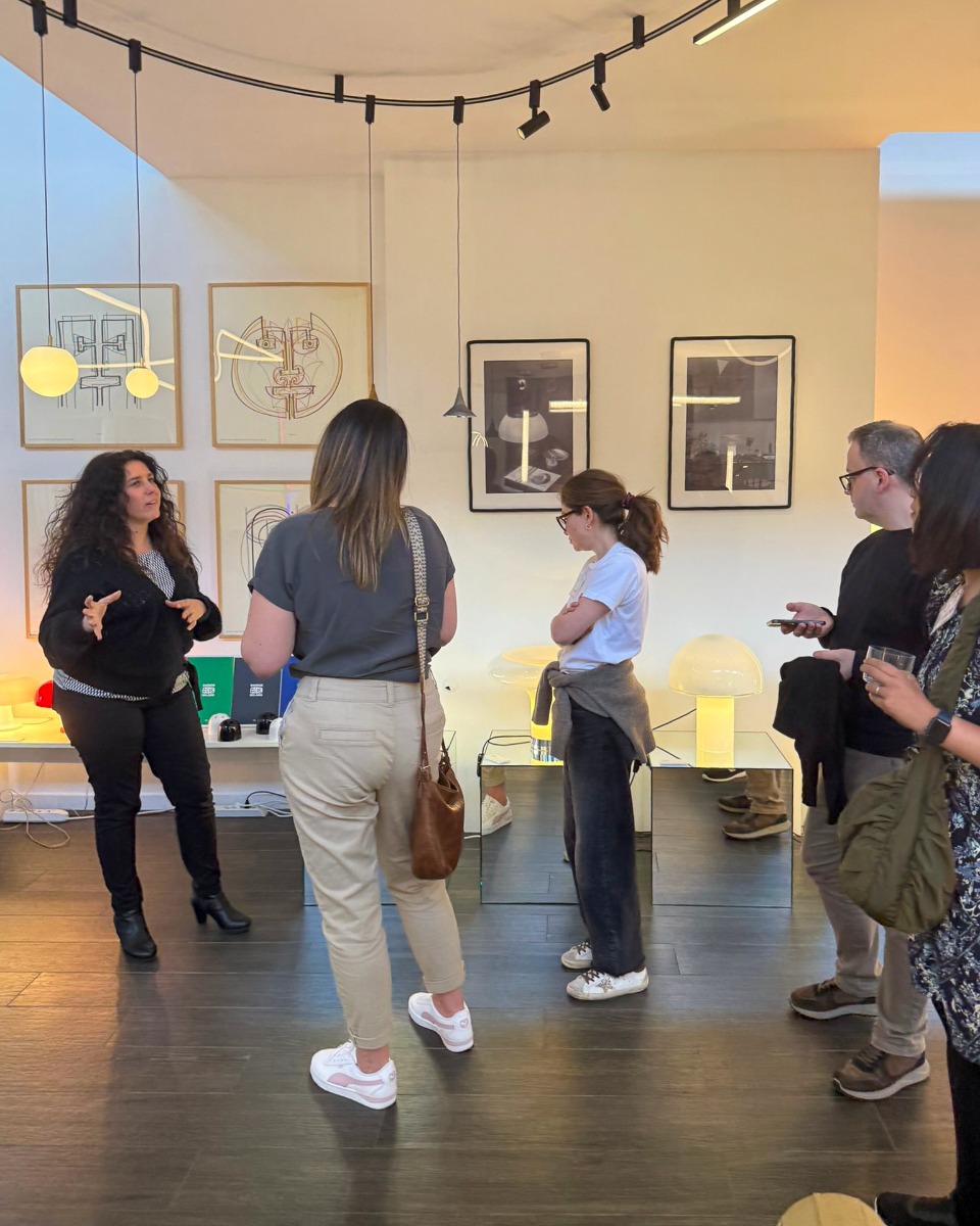 Artemide Tour Display Talk