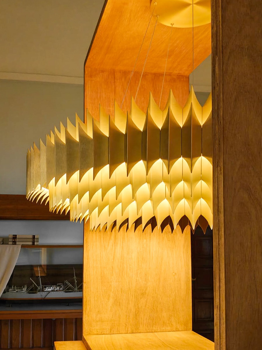 Lee Broom King Suspension