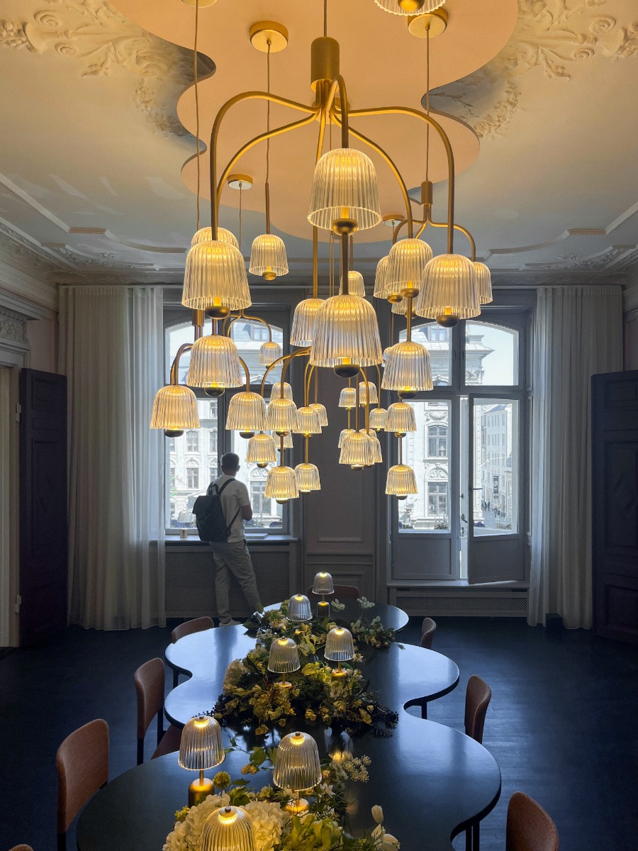 Nuura Asteea Suspension