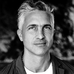 Francisco Gomez Paz / Image Credits: Vibia