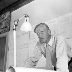 Kaare Klint Designer Profile