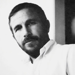 Designer Bio Image for Bill Curry