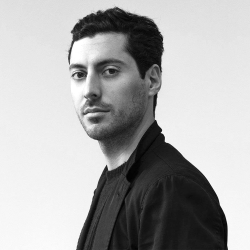 Guglielmo Poletti /  Image Credits: Flos