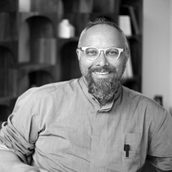 Giulio Iacchetti / Image Credits: Foscarini