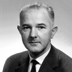 Image of Erik Hansen