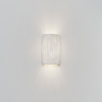 a-emotional light Gea Wall Light