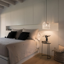 a-emotional light Agasallo Pendant on bedside