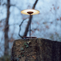 Marset Ginger 20 M LED Portable Table Lamp Lifestyle Outdoors