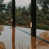 Santa & Cole Estadio Singular LED Wall Light Lifestyle Columns