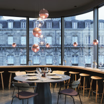 Lodes Random Solo LED Pendant Cluster in Restaurant
