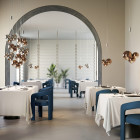 Lodes Random LED Pendant in Restaurant