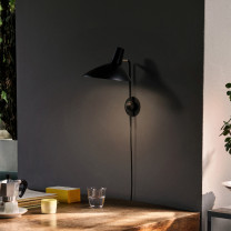 Black &Tradition Tripod HM12 Wall Light