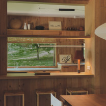 Santa & Cole Lamina 165 LED Pendant Light Lifestyle Kitchen