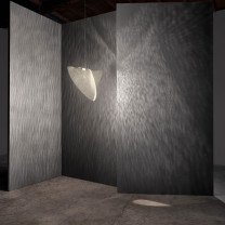 a-emotional light Ballet Elance light on wall