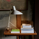 Matte White &Tradition Tripod HM9 Table Lamp
