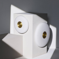 Northern Glint Glass LED Wall Light Lifestyle In Situ 2