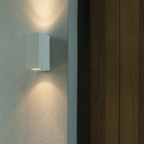 Astro Chios 150 Wall Light Lifestyle Outdoors 2