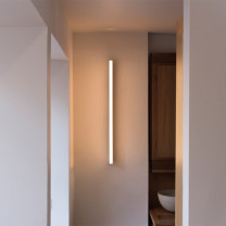 Michael Anastassiades Tube Wall Light Lifestyle Bathrooom