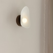 Nuura Florii 1 LED Wall Light Lifestyle Close Up