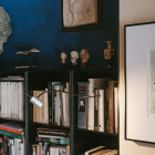 Santa & Cole Bib Luz Table Lamp Lifestyle Bookshelf 4