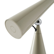 Tom Dixon Pose Table Lamp Putty Details