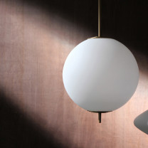 J.Adams & Co Nova Pendant Globe - Off