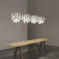 a-emotional light Luisa Pendant in multiples