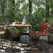 Burnt Red Mater Ocean Chair