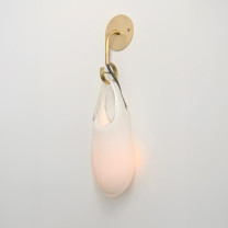 SkLO Hold Wall Light White - On