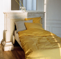 HAY Parade LED Table Lamp 320 Shell White