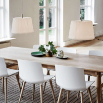 Le Klint Snowdrop 120 Pendant Multiples Above Table